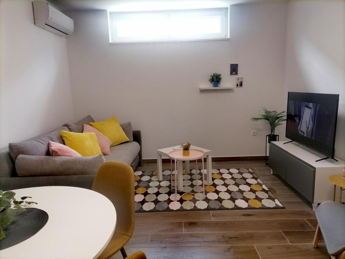 Apartman Bruno Kastela Exterior photo